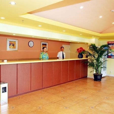 Home Inn Shenzhen Dongmen Hubei Subway Branch 외부 사진